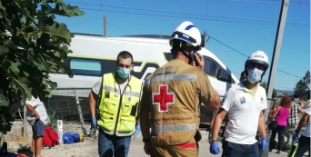 Cruz Vermelha no apoio ao acidente com Alfa Pendular, Soure