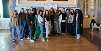 Primeiros Socorros Psicológicos: Cuidar de quem cuida.